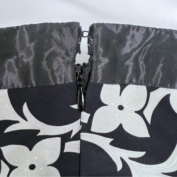 Nicole Miller Collection Elegant Silk Damask Floral Gown Maxi Dress - Picture 11 of 13